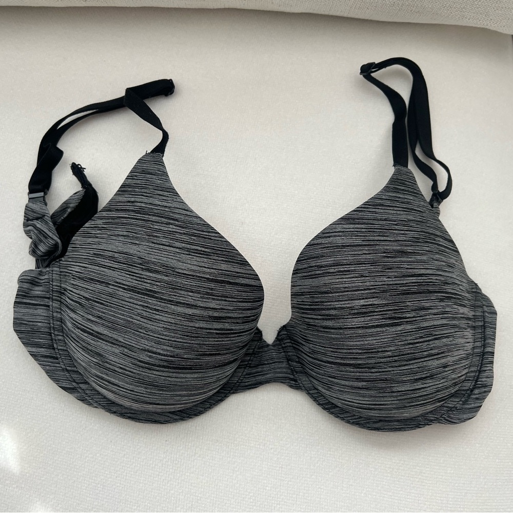 Victoria’s Secret bra